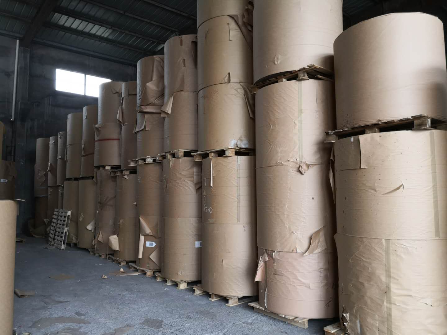 福州纸盒定制 为何牛皮纸质品成为品质之选